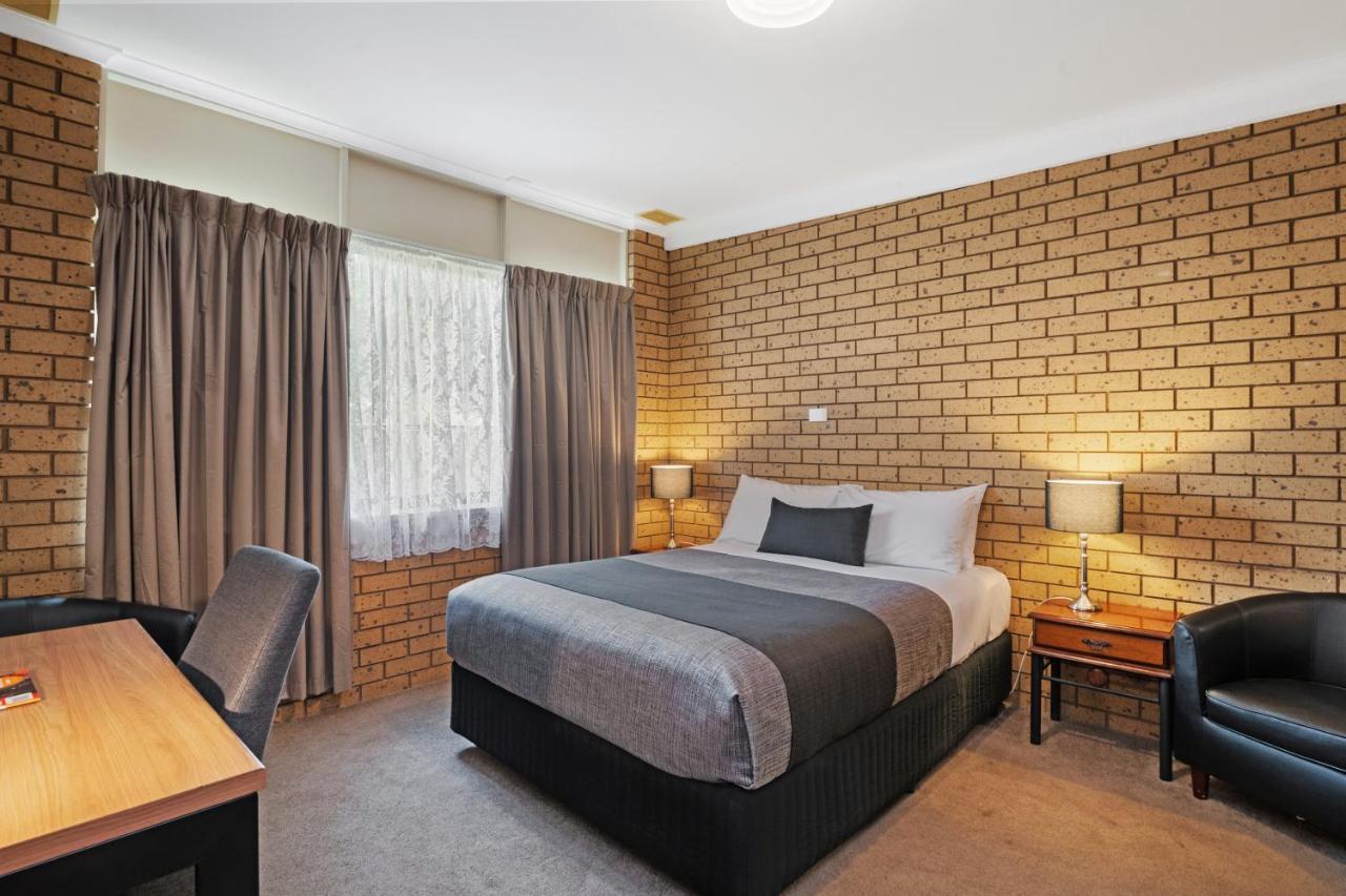 بينالا Avondel Motor Inn المظهر الخارجي الصورة