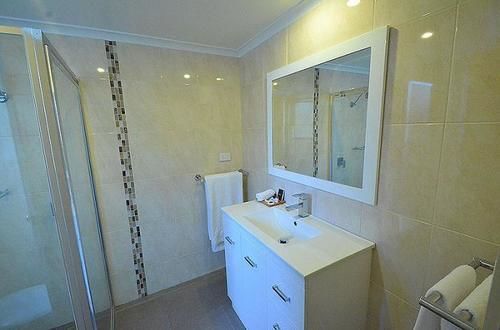 بينالا Avondel Motor Inn المظهر الخارجي الصورة